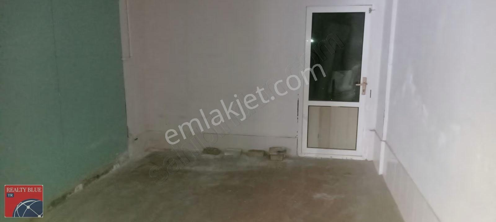 Düz Ayak Girişli, Caddeye Yakın Depo - Görsel 2
