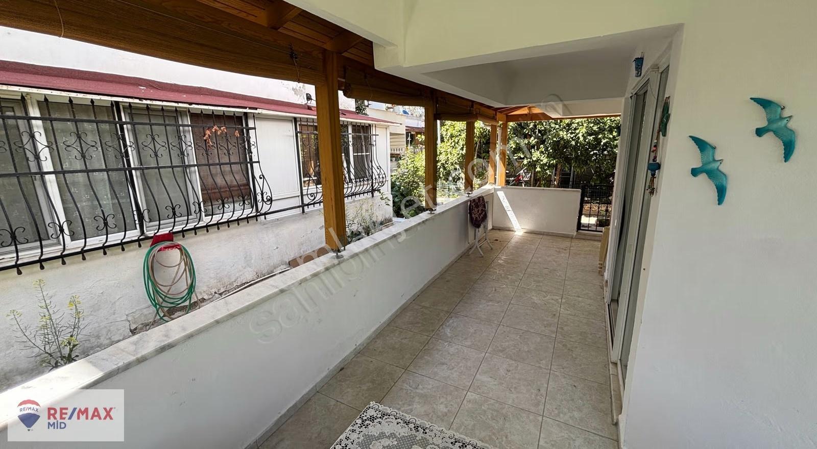 Remax Mid'den Gürede Deniz Manzaralı Site İçi Tripleks Villa - Görsel 4