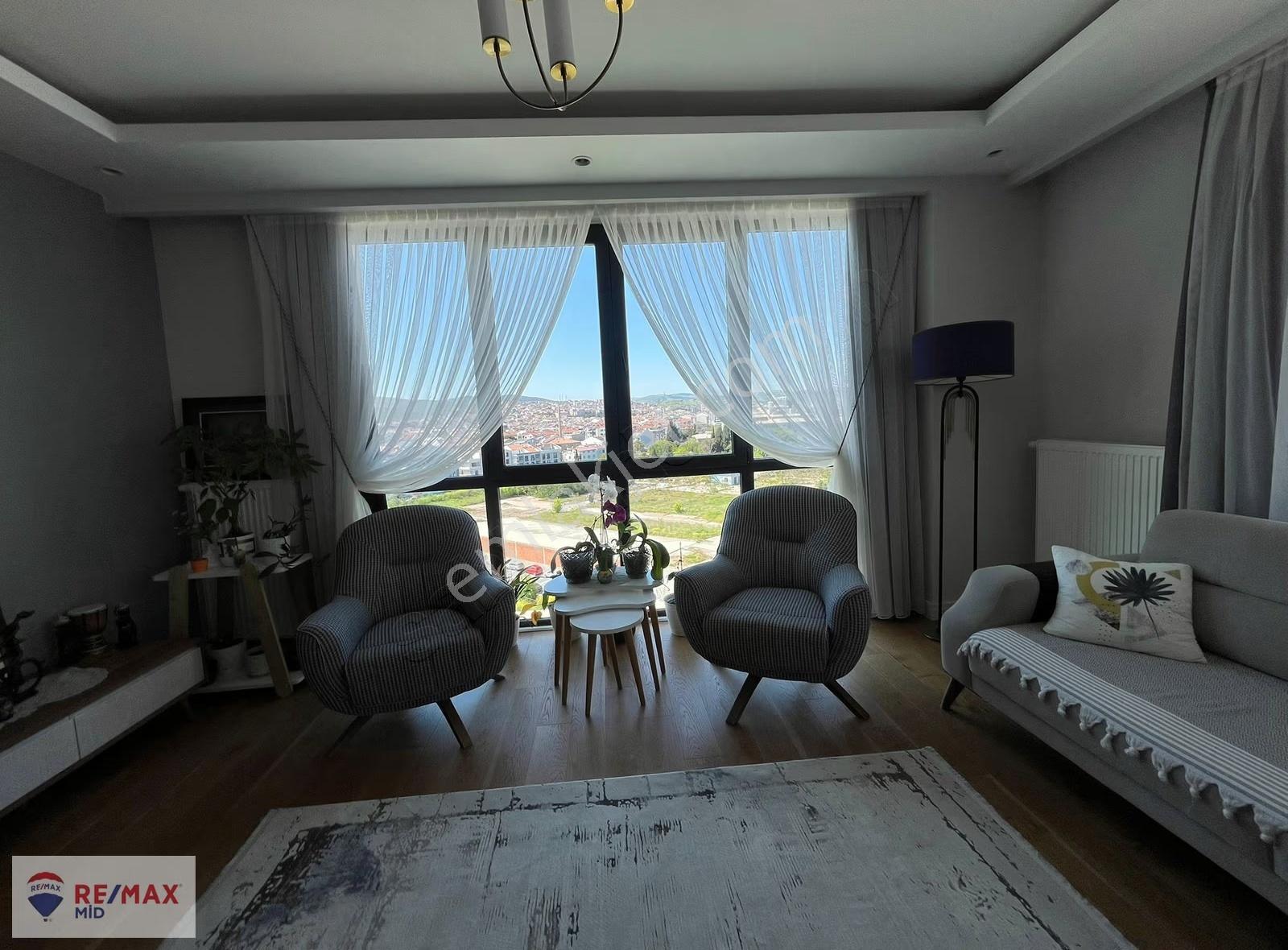 Remax Mıd 'den Cıty Lıfe Sıtesınde 3+1 Kıralık Daıre - Görsel 22