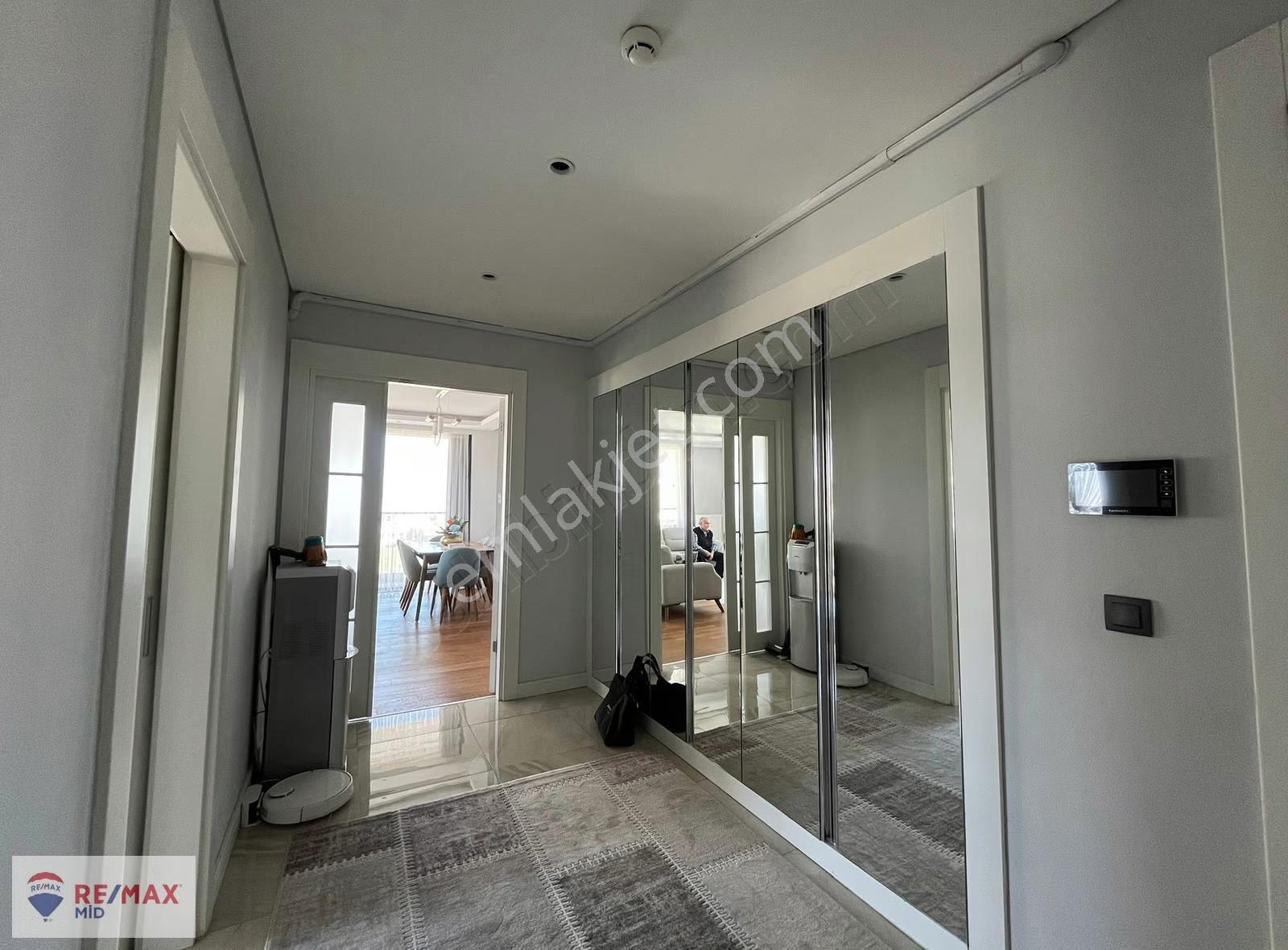 Remax Mıd 'den Cıty Lıfe Sıtesınde 3+1 Kıralık Daıre - Görsel 19