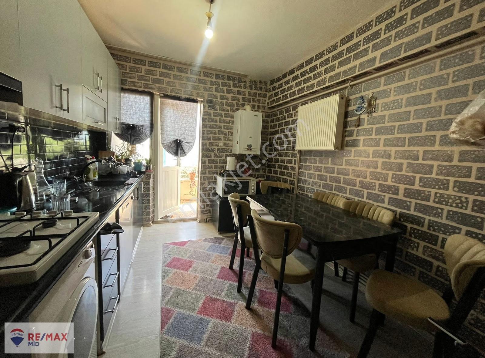 Remax Mıd 'den Adnan Menderes 2+1 Satılık Daıre - Görsel 5