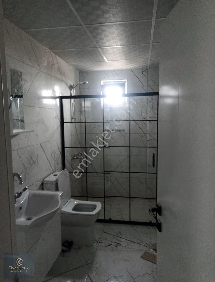 Civan Emlaktan Yakakent Merkezde Satılık Sıfır Daire - Görsel 3