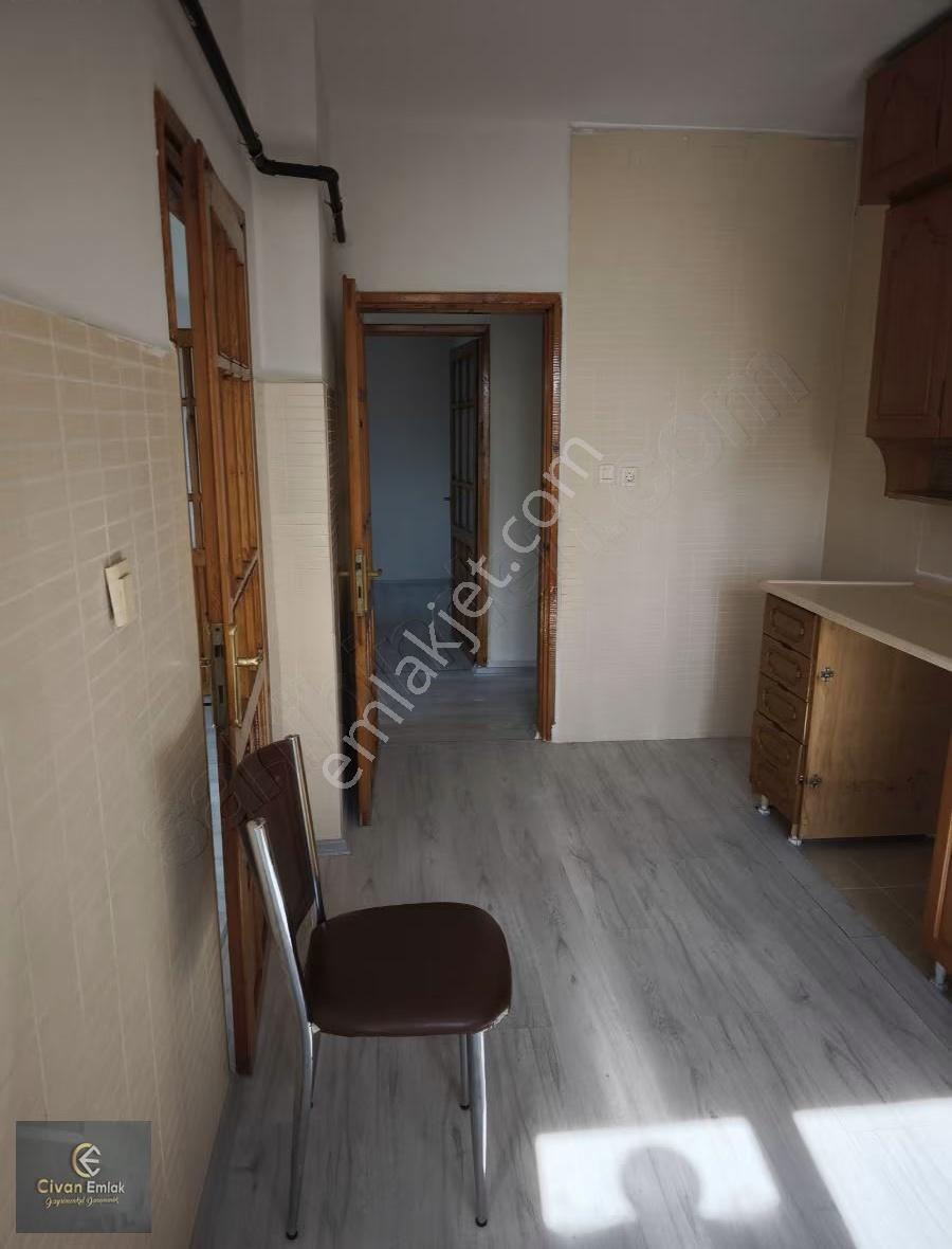 Civan'dan Mevlana'da 3+1 Kiralık - Görsel 14