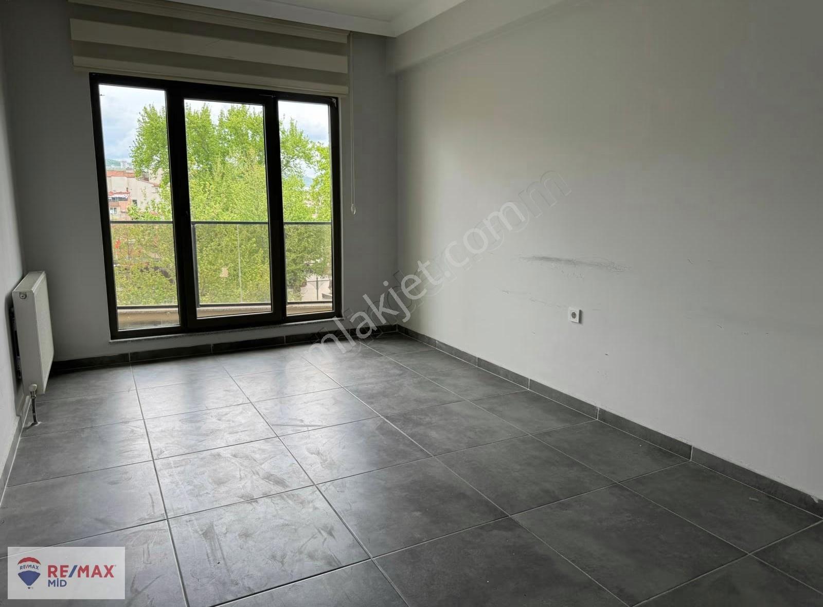 Remax Mid Paşa Cami Karşısı Kiralık Arakat Ofis, İşyeri - Görsel 18