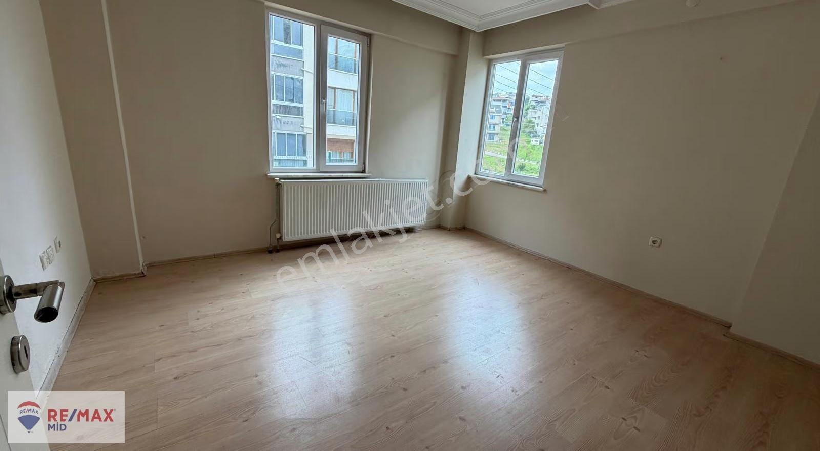 Remax Mid'den Toygar Mahallesinde Geniş Kiralık 3+1 Daire - Görsel 6