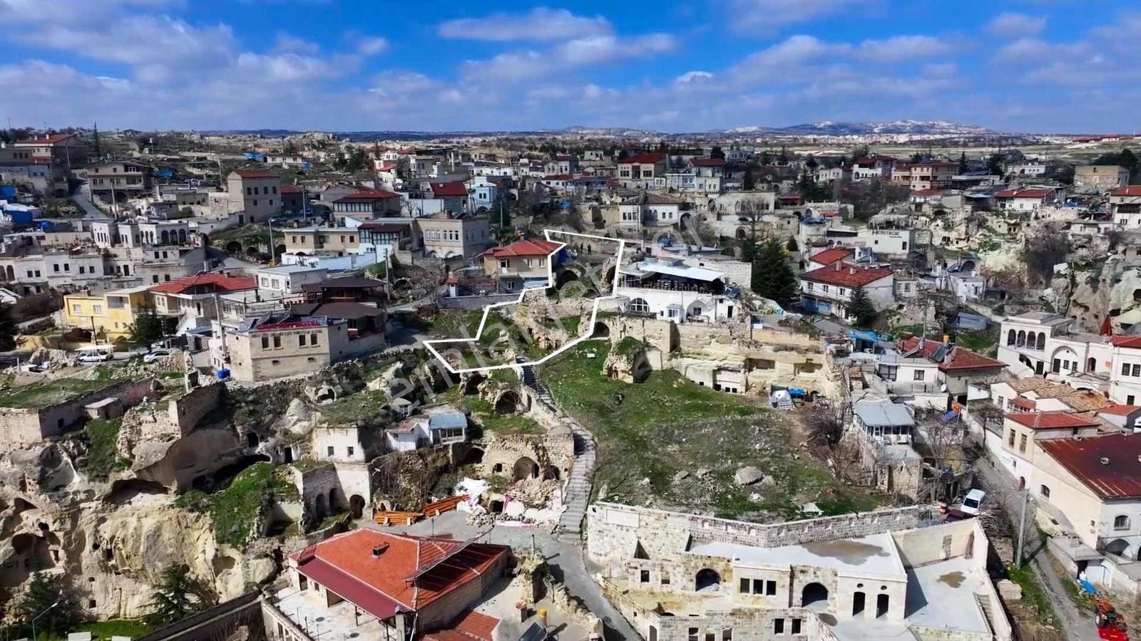 Mustafapaşa Sinasosta Satılık 471m2 Manzaralı Turizm Arsası - Görsel 2