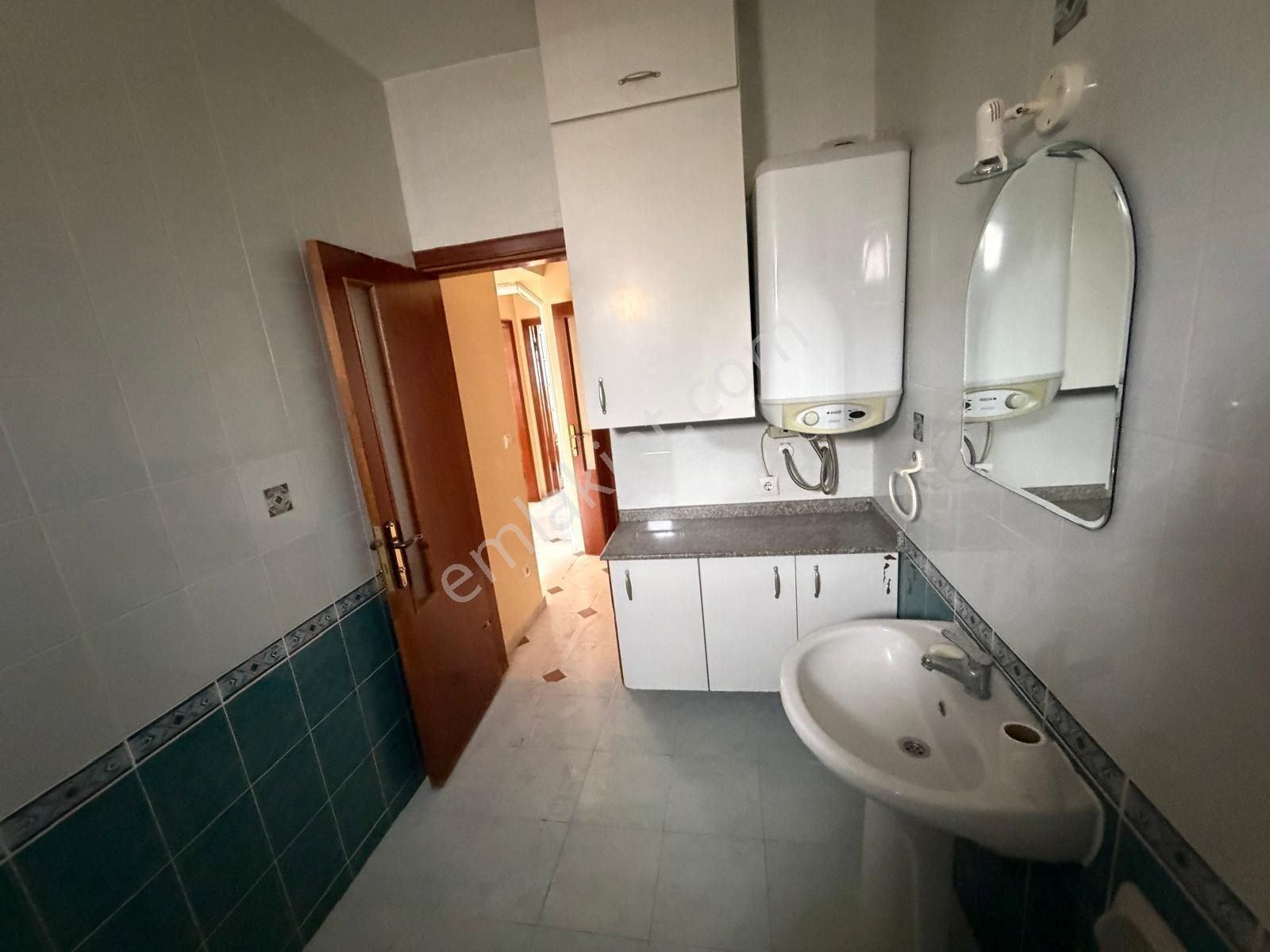 Beylikdüzü Barış Mahallesinde Evrim 2 Sitesinde Satılık 2+1 120 M2 Daire - Görsel 35