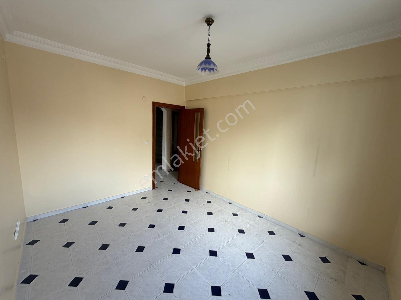 Beylikdüzü Barış Mahallesinde Evrim 2 Sitesinde Satılık 2+1 120 M2 Daire - Görsel 25
