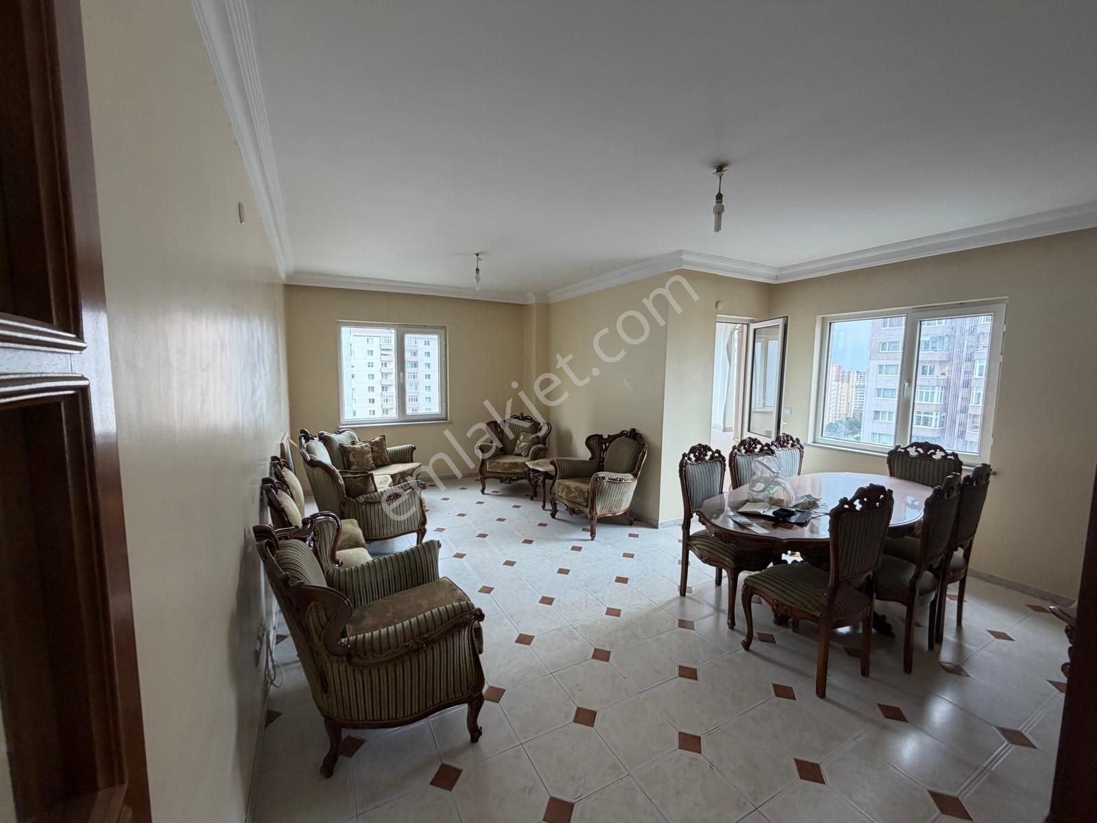 Beylikdüzü Barış Mahallesinde Evrim 2 Sitesinde Satılık 2+1 120 M2 Daire - Görsel 9