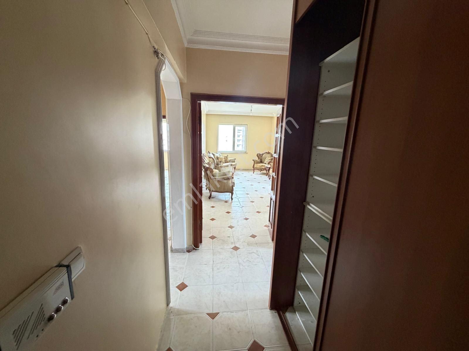 Beylikdüzü Barış Mahallesinde Evrim 2 Sitesinde Satılık 2+1 120 M2 Daire - Görsel 19