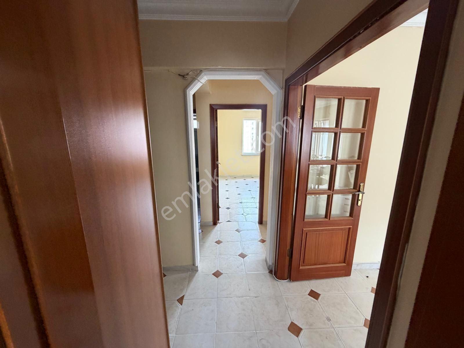 Beylikdüzü Barış Mahallesinde Evrim 2 Sitesinde Satılık 2+1 120 M2 Daire - Görsel 17