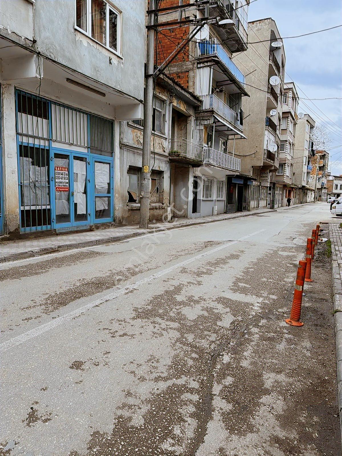 Kasrevi Gm'den Merkeze Yakın Tahıl Civarında Satılık Dükkan - Görsel 4