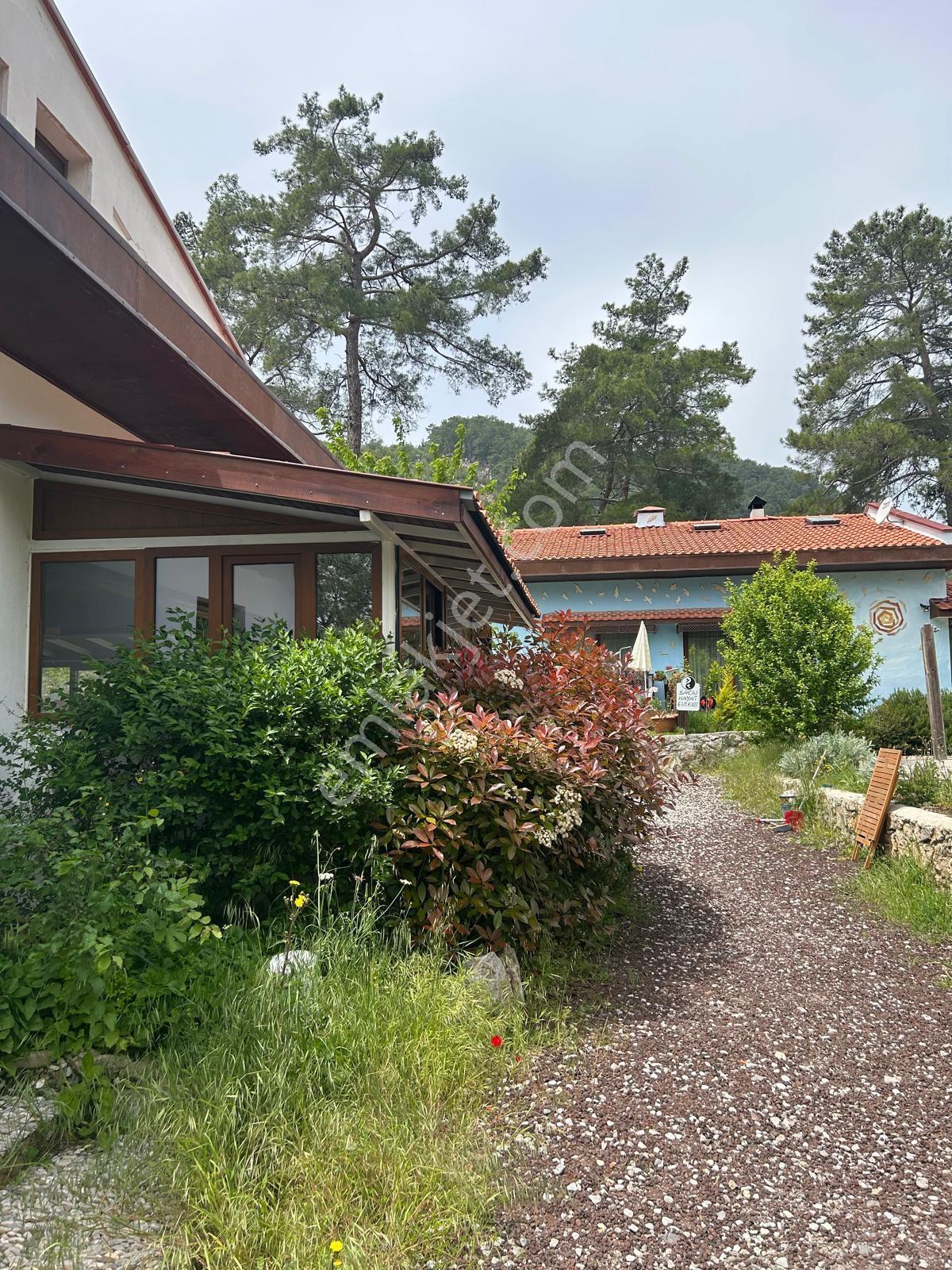 Fethiye Üzümlü'de Huzurlu Site İçerisinde Dubleks 2+1 İkiz Villa - Görsel 8