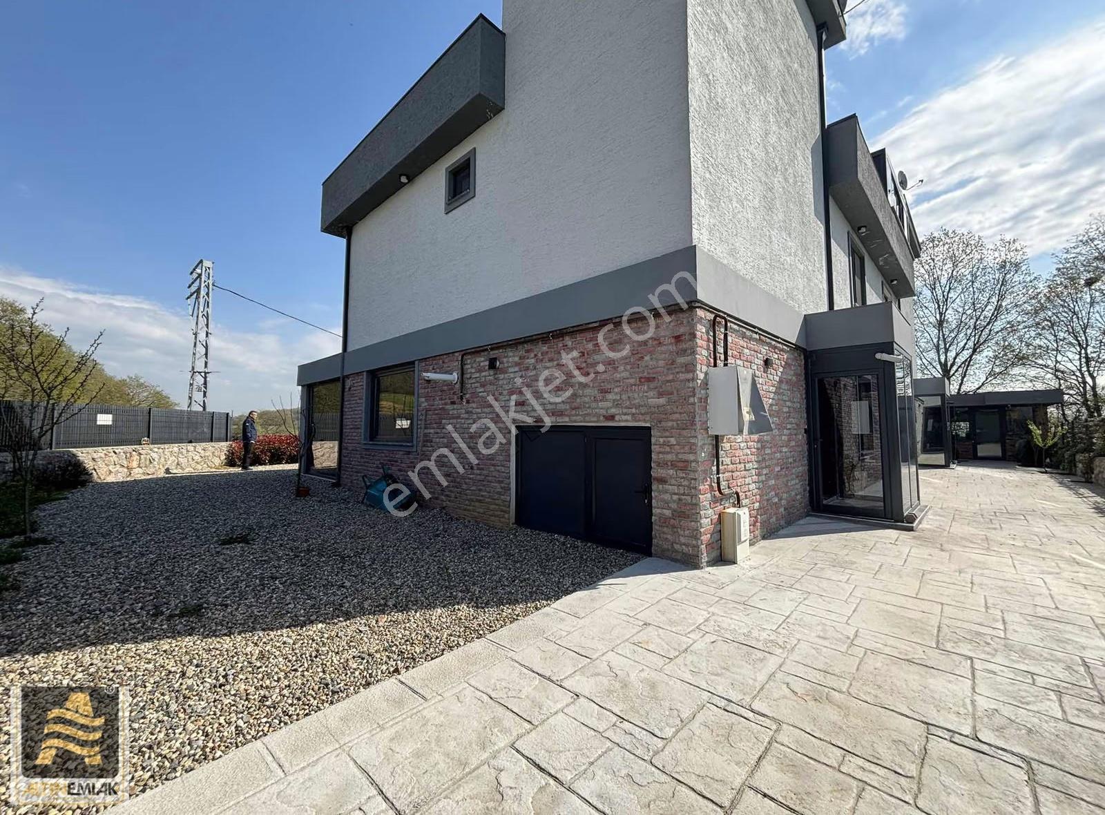 Adapazarı Camili Mah Ful Eşyalı Müstakil Bahçeli Villa - Görsel 3