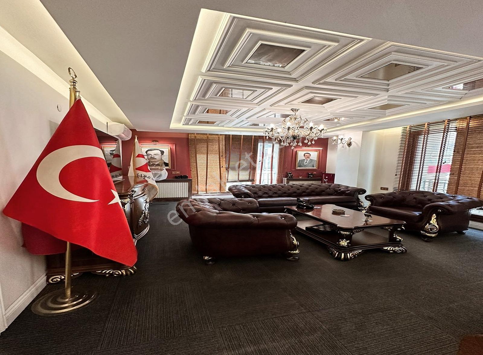 Metrobüse 4dk Cadde Üzeri 50 Bin Kira Getirili Hazır Kiracılı - Görsel 9