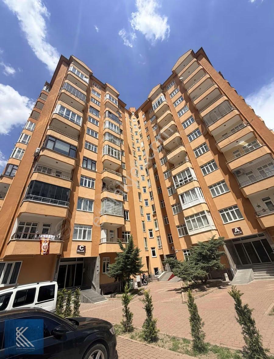 Alpaslan Mahallesinde Kayseripark Yanı Kiralık Lüks 3+1 Daire - Görsel 3
