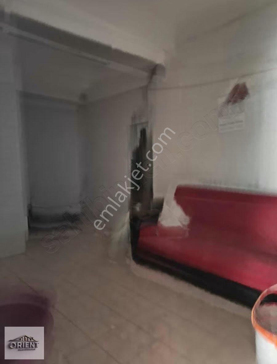 Caddeye Cephe Geniş Kullanımlı Kiralık İş Yeri - Görsel 4