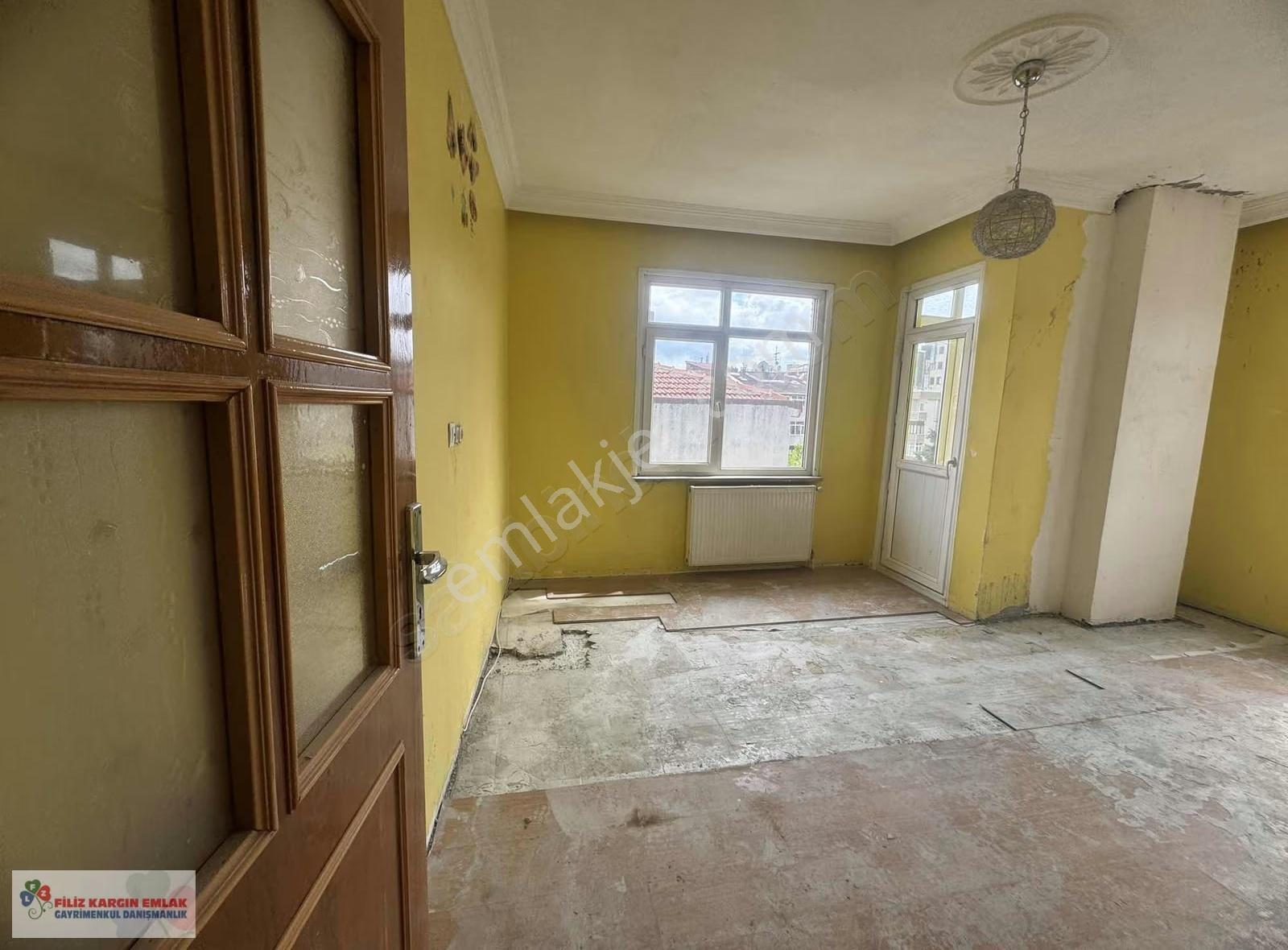 Filiz Emlaktan Bağcılar Merkez Mah. 3+1 125m2 Satılık Daire - Görsel 8