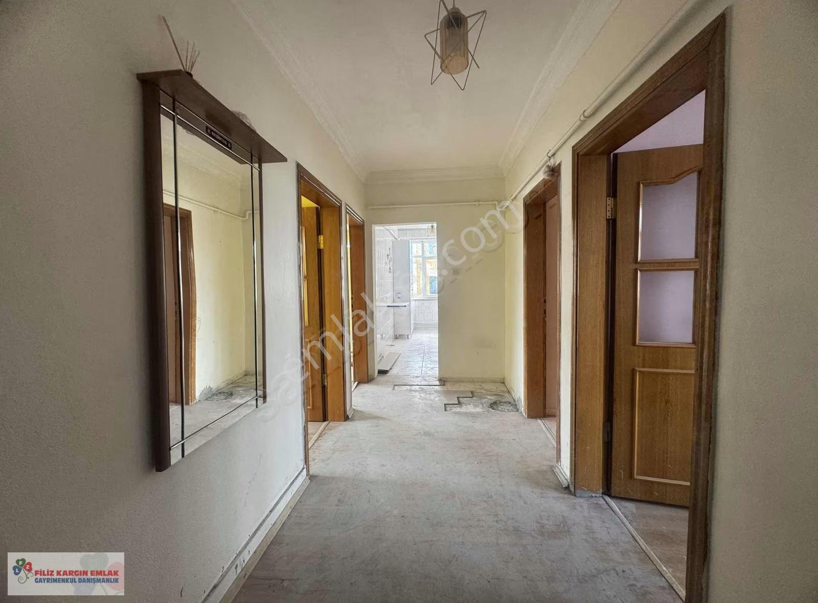 Filiz Emlaktan Bağcılar Merkez Mah. 3+1 125m2 Satılık Daire - Görsel 10