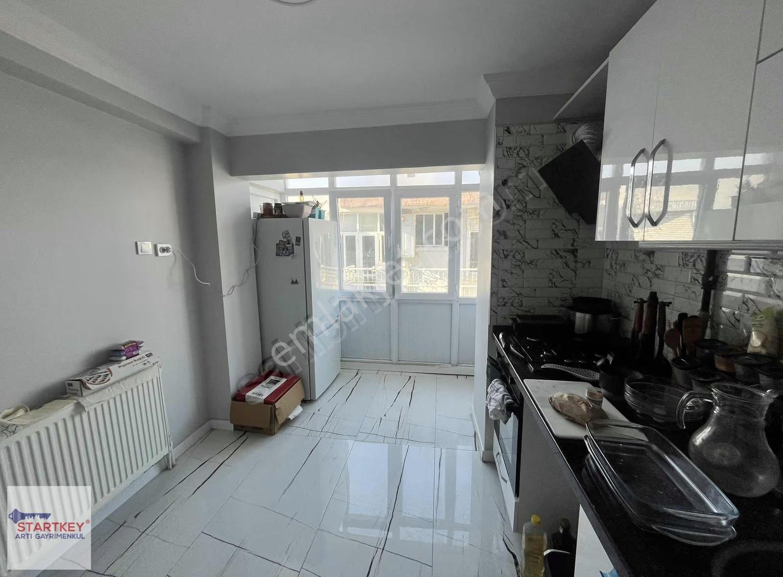 Karşıyaka Aksoyda Tadilatlı Denize Çok Yakın Satılık 2+1 Daire - Görsel 19