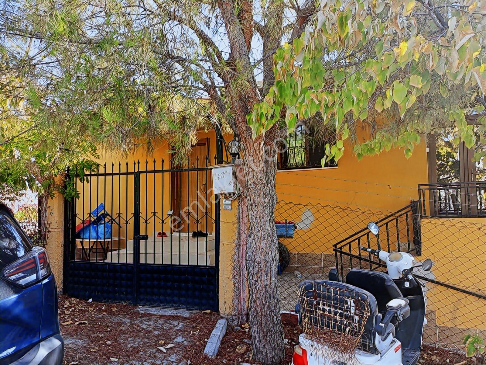 Manisa Şehzadeler Satılık Villa Gibi 2 Katlı Ev - Görsel 37
