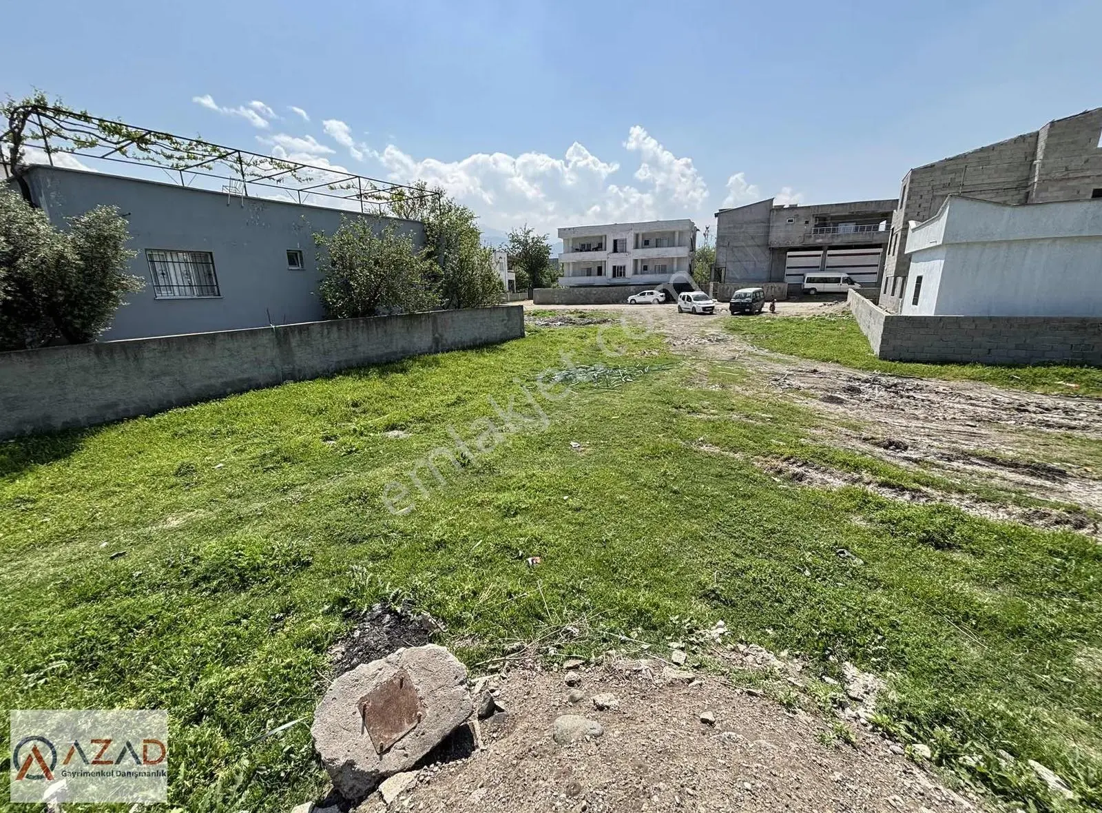 Azad-korkut Ata Mahallesi 828 M2 Müstakil Tapulu Satılık Arsa - Görsel 5