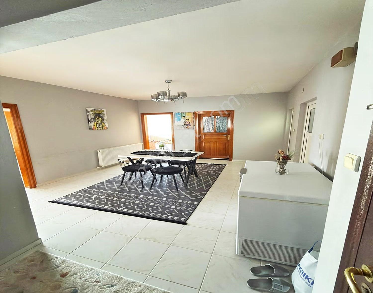 3m'den Fetih Korusu Yanıbaşında 38 M² Arsa Payı 3+1 130 M² Daire - Görsel 9