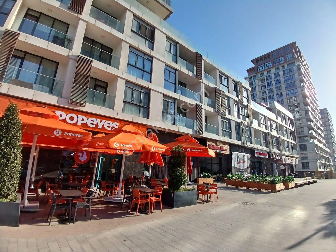 Akzirve Strada Projesinde Ayrıcalıklı 5+1 Dubleks Penthouse - Görsel 8