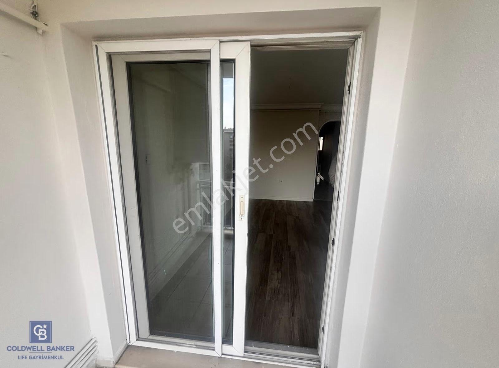 Karşıyaka Osmanbey Parkı Deniz Manzaralı 3+1 Kiralık Daire - Görsel 16