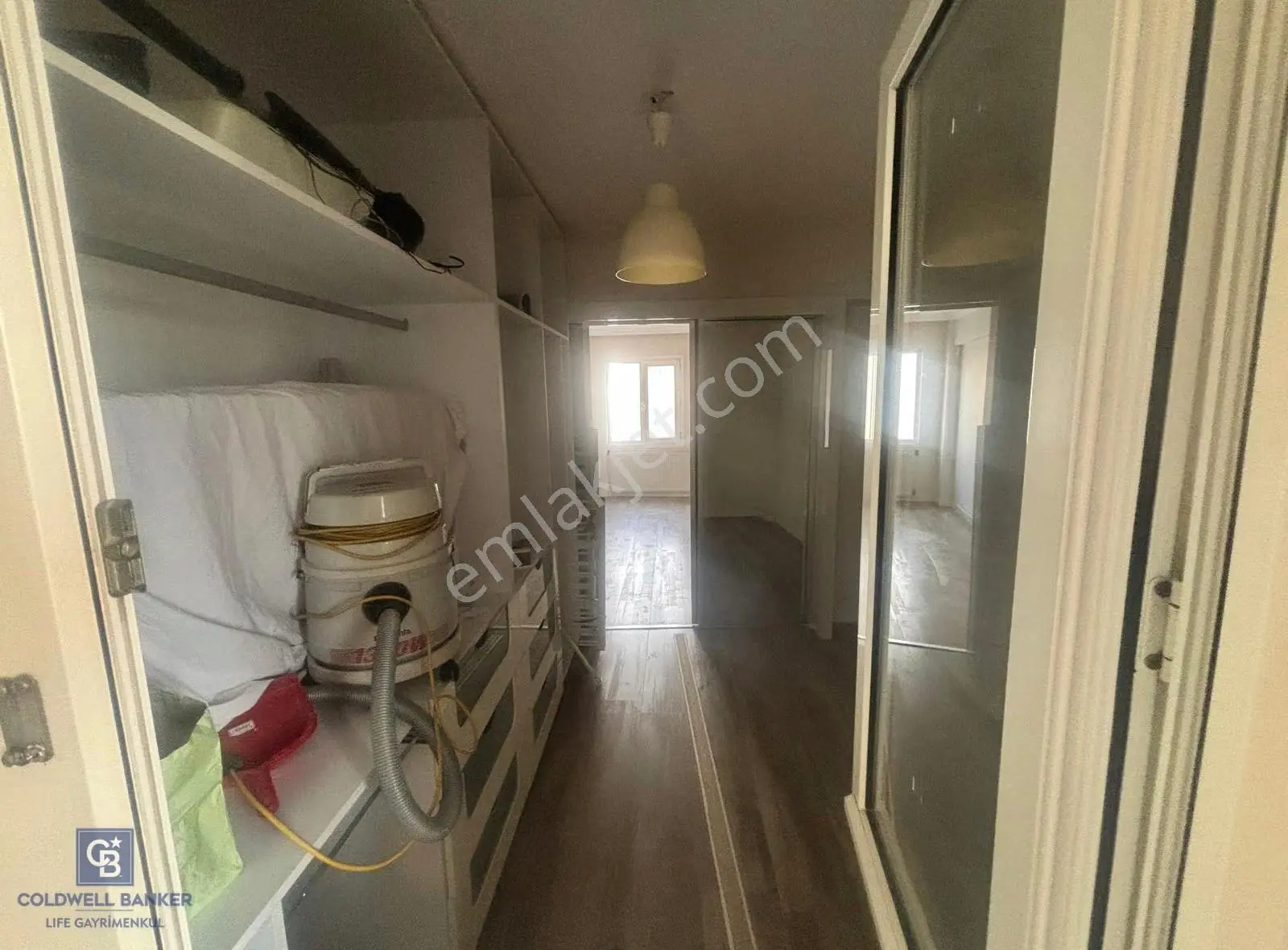 Karşıyaka Osmanbey Parkı Deniz Manzaralı 3+1 Kiralık Daire - Görsel 4
