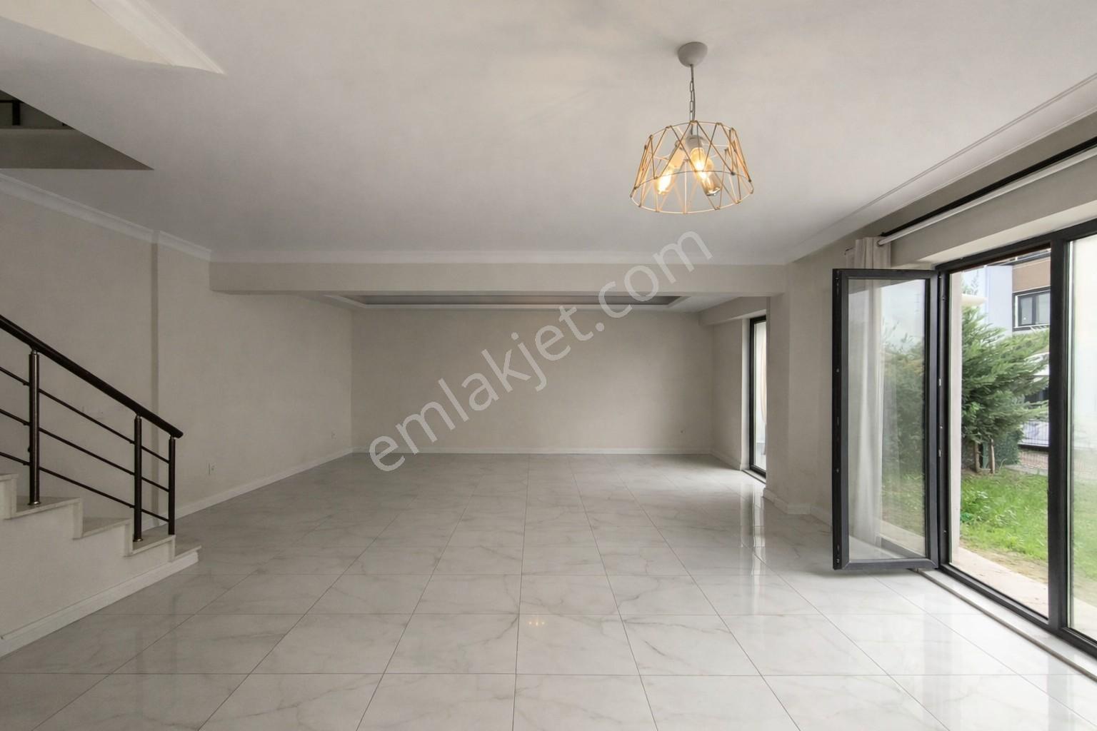 Turyaptan Geyvede Bahçeli 3+1 Dubleks Daire (kısa Süreli Eşyalı) - Görsel 24