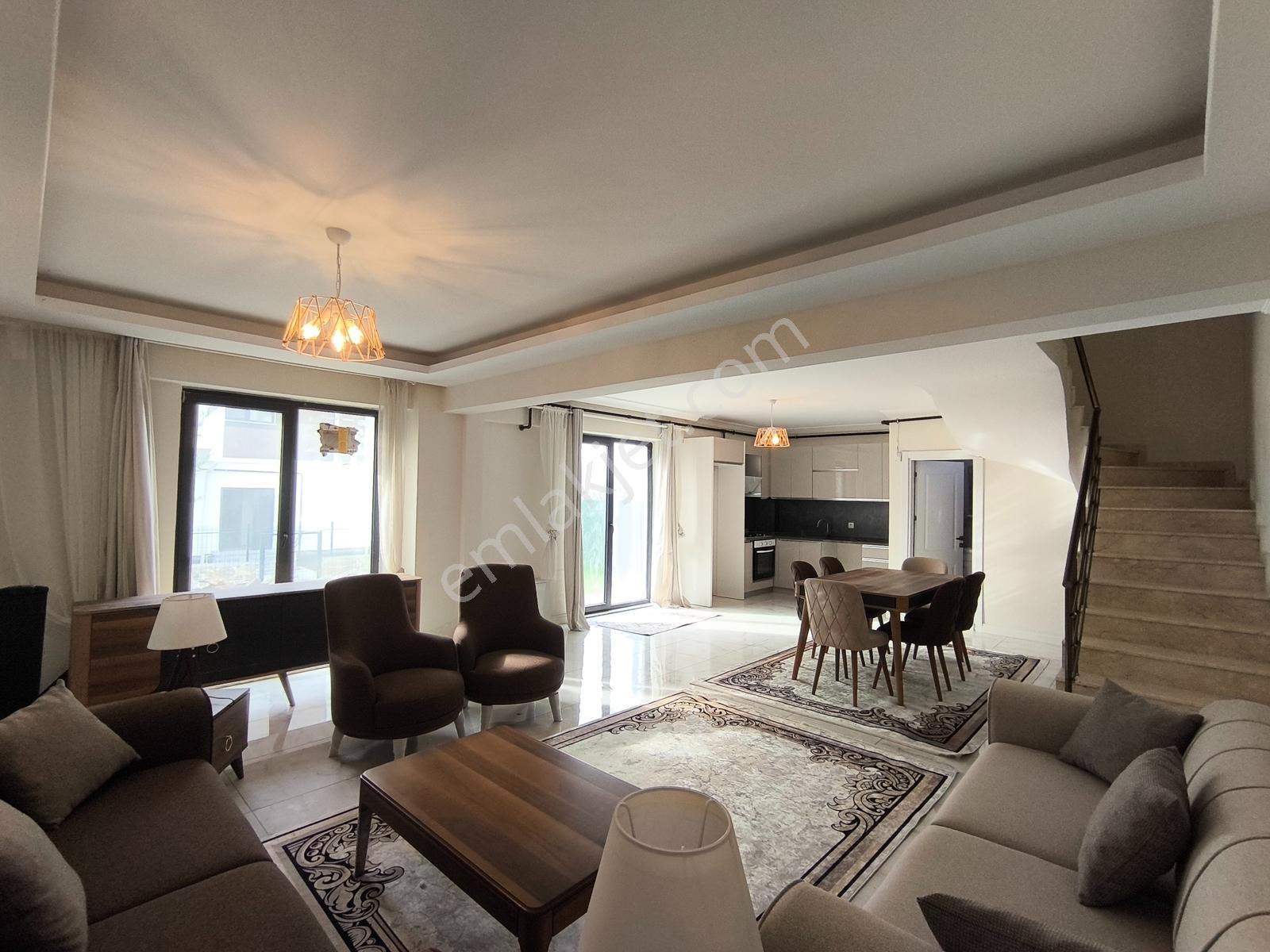 Turyaptan Geyvede Bahçeli 3+1 Dubleks Daire (kısa Süreli Eşyalı) - Görsel 17