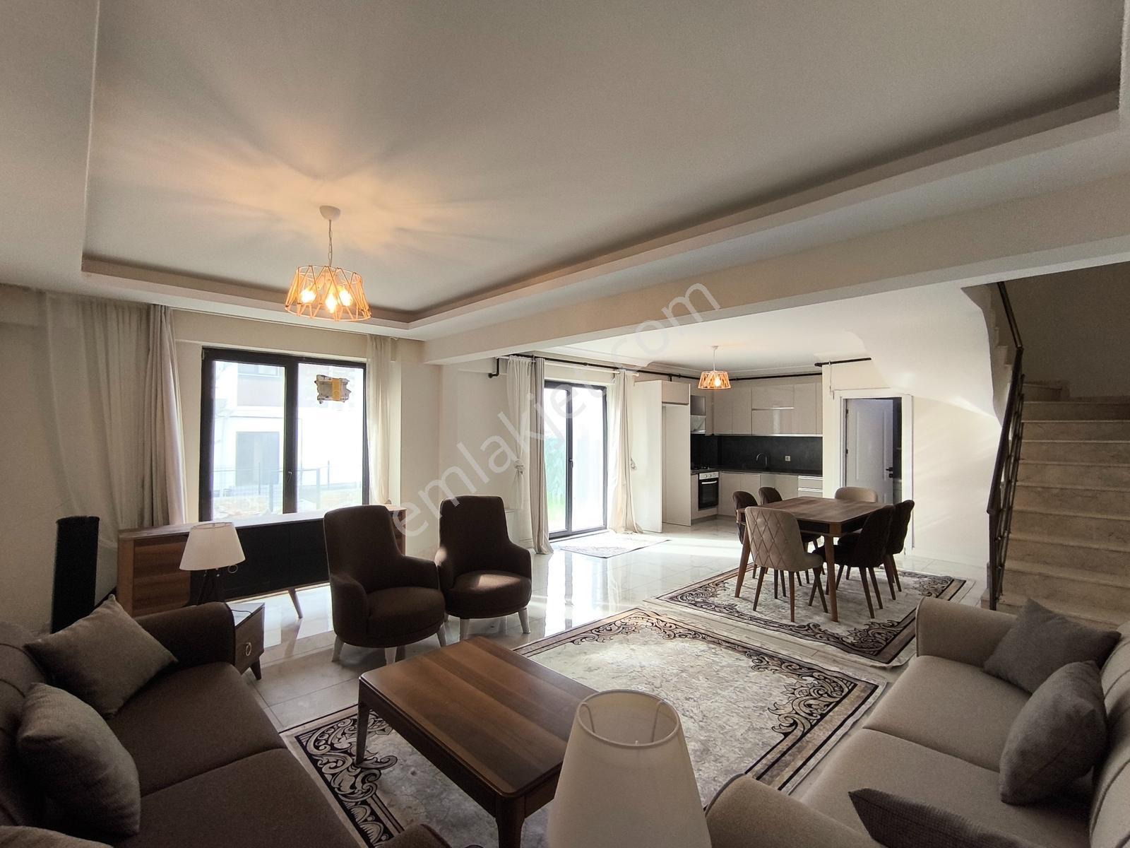 Turyaptan Geyvede Bahçeli 3+1 Dubleks Daire (kısa Süreli Eşyalı) - Görsel 18