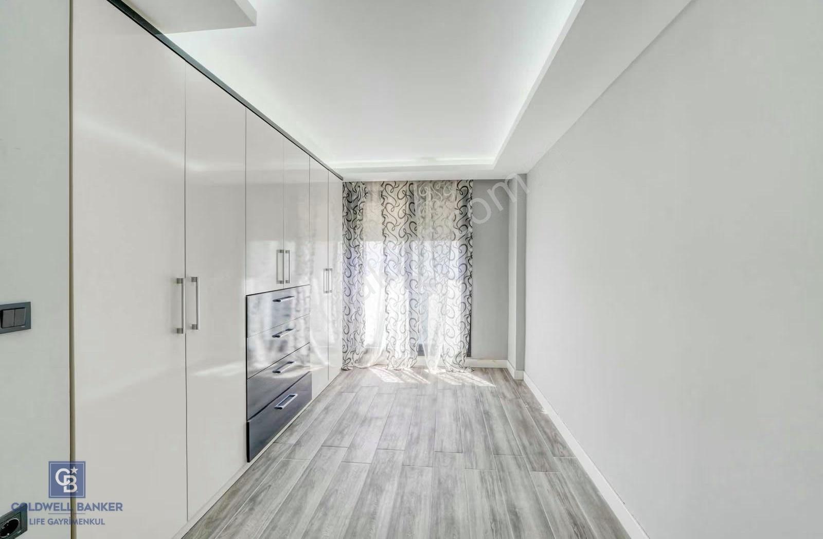 Gaziemir Beyazevler De Forleks Satılık 5+1 Villa - Görsel 17