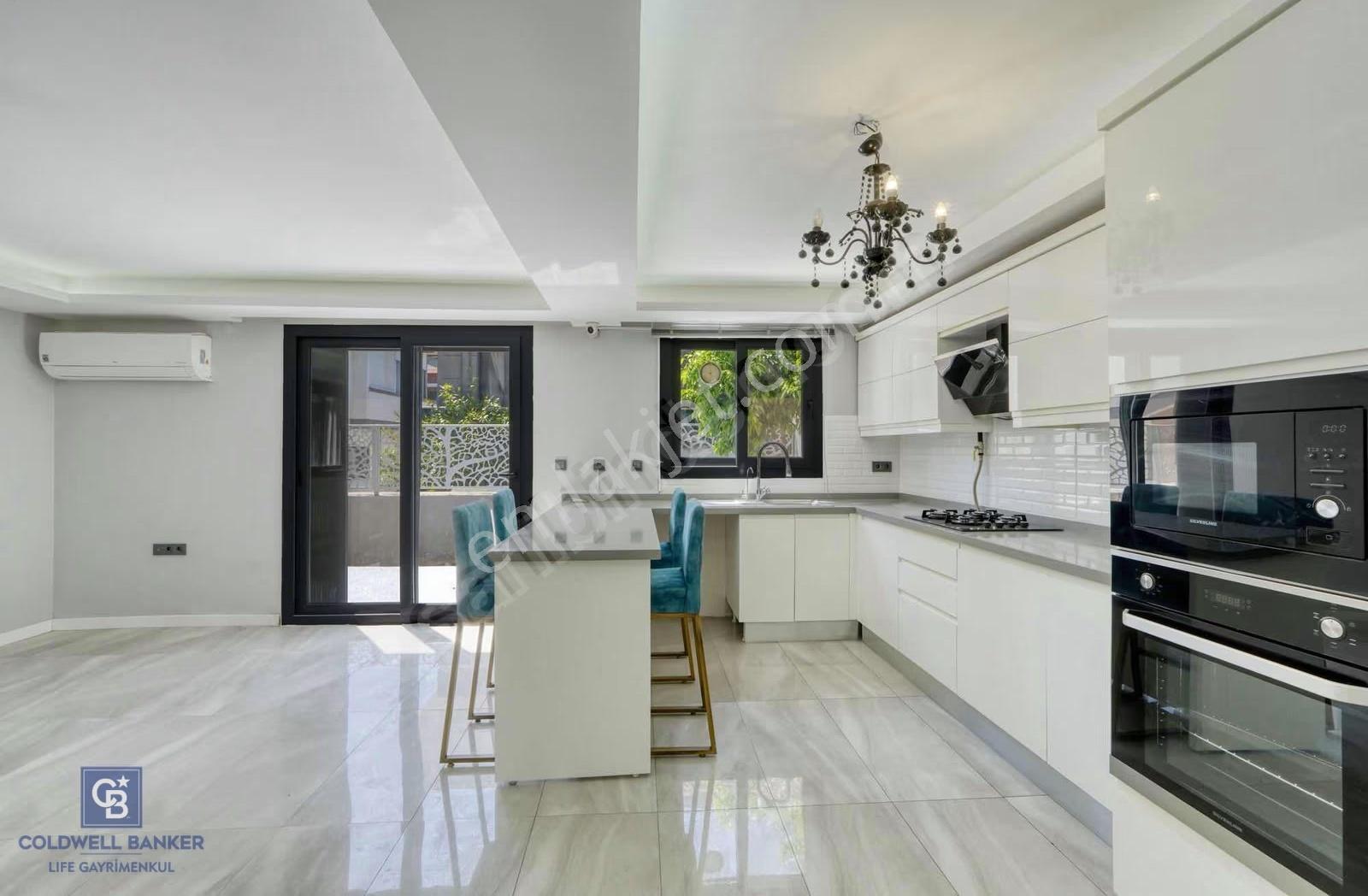Gaziemir Beyazevler De Forleks Satılık 5+1 Villa - Görsel 5
