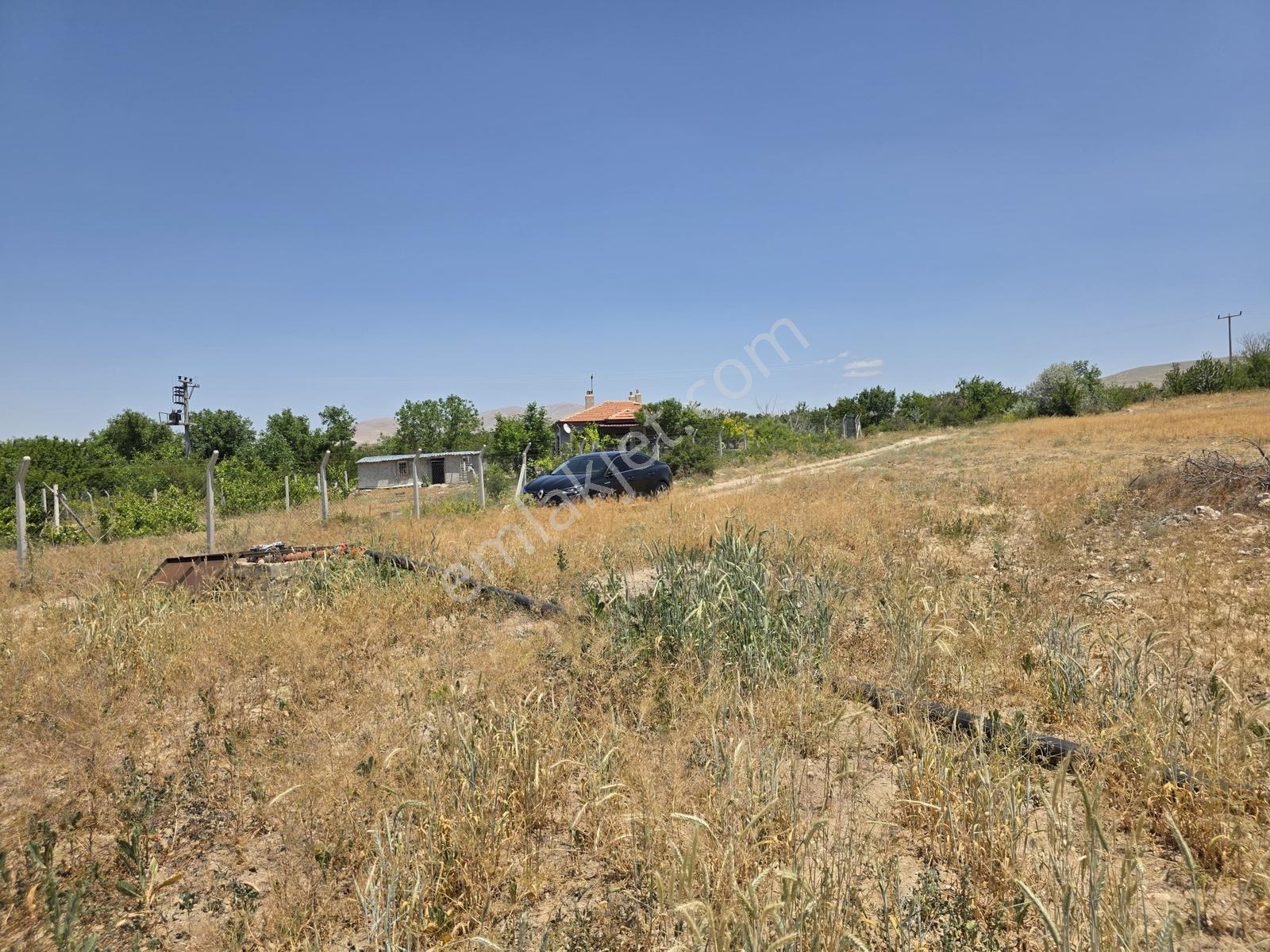 Cm Emlak Bor Halaç Köyü Ana Yol Kenarı 20.900 M2 Arazi - Görsel 5
