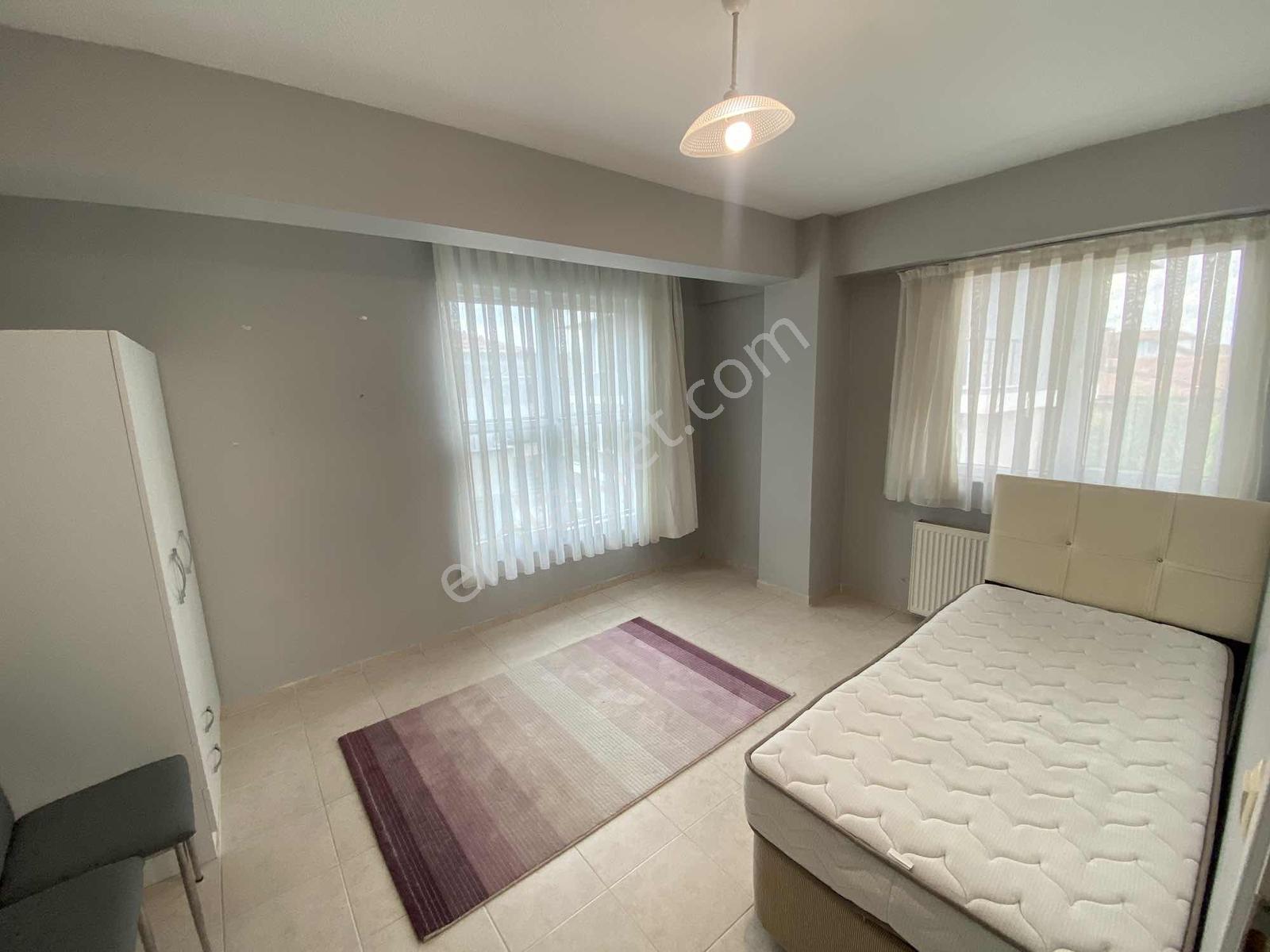 Çark Caddesine Yakın 2+1 Eşyalı Kiralık Daire - Görsel 27