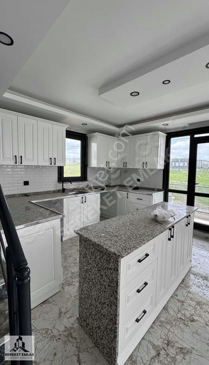 Bereket Emlak Satılık Lüx 3 Katlı Müstakil Villa - Görsel 19