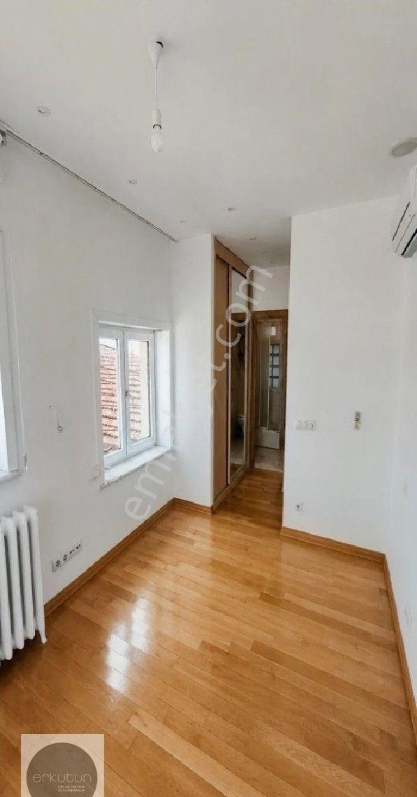 Nişantaşı Hüsrevgerede Cad. Başlangıcında Yüksek Çatı Dubleks 5+2 Kıralık Daire - Görsel 28