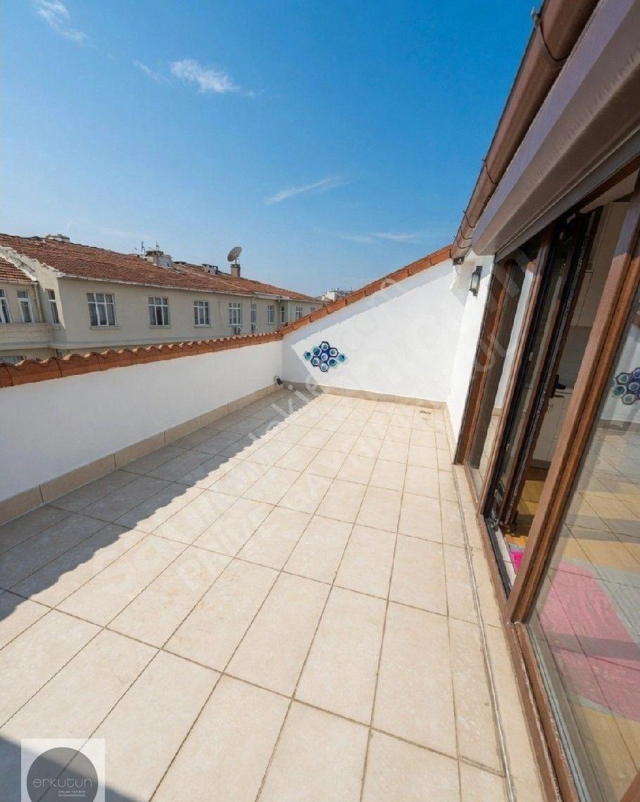 Nişantaşı Hüsrevgerede Cad. Başlangıcında Yüksek Çatı Dubleks 5+2 Kıralık Daire - Görsel 3
