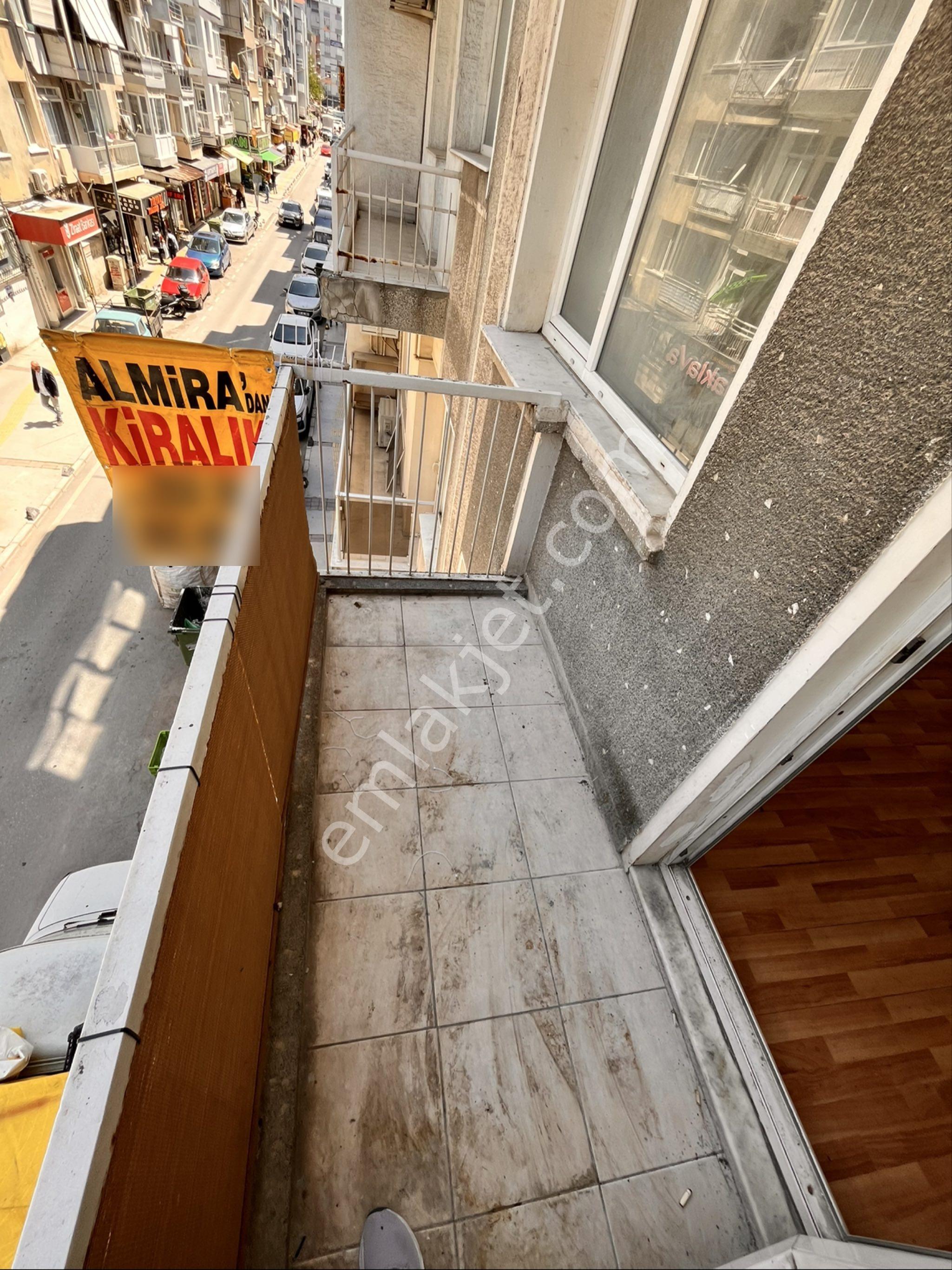 Üçyol Meydan Metro Yakınında 2+1 80m2 Temiz Arakat Köşe Daire - Görsel 28