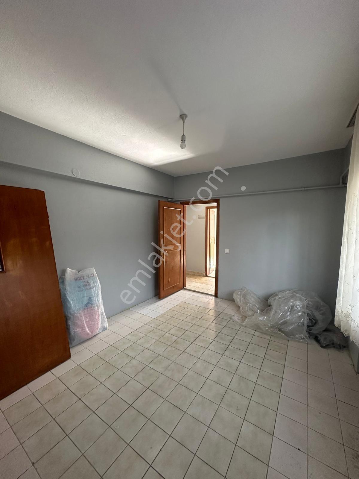 Deniz'den Çarşı Merkezde 5+1 Kiralık Ofis - Görsel 24