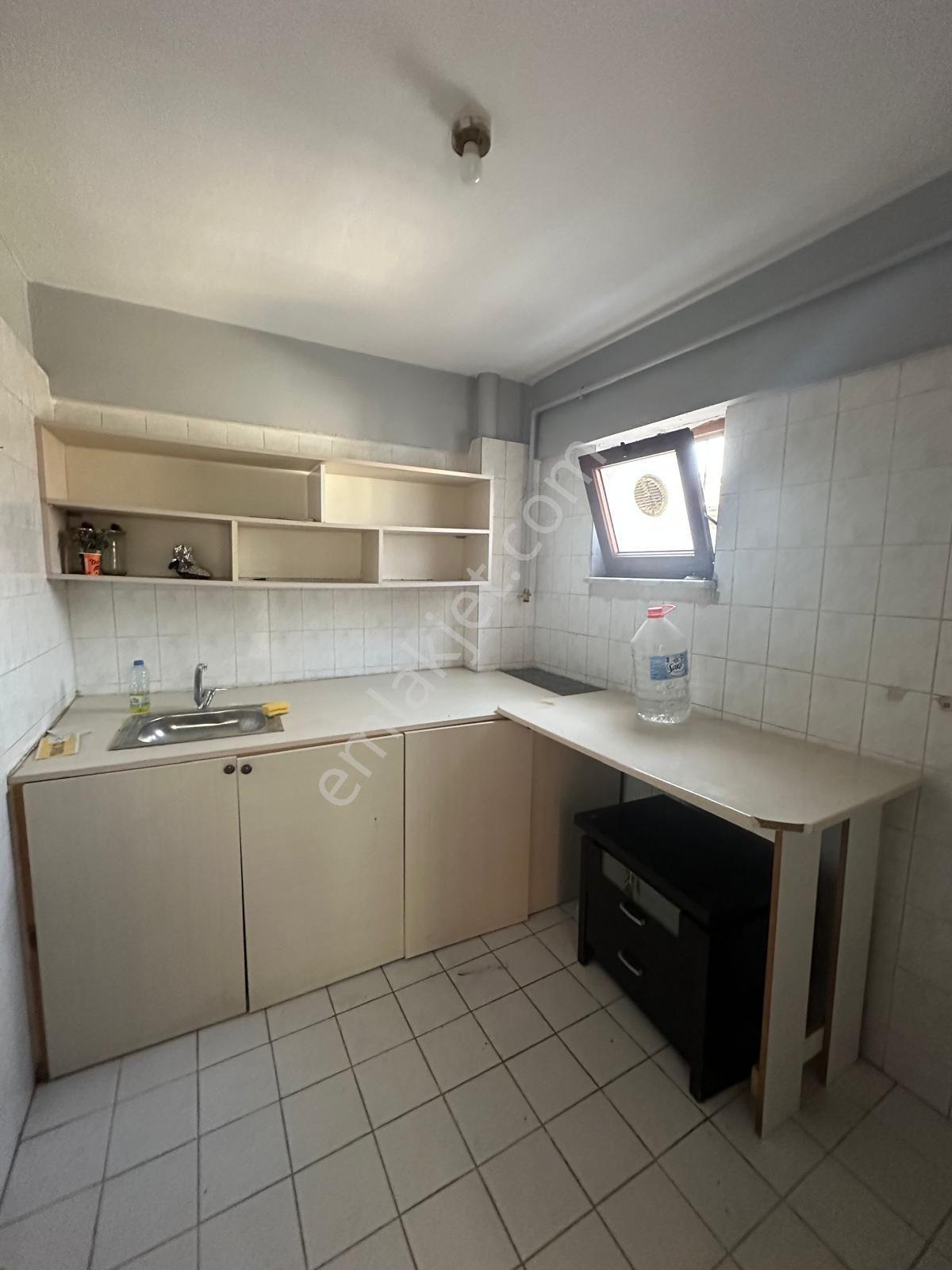 Deniz'den Çarşı Merkezde 5+1 Kiralık Ofis - Görsel 19