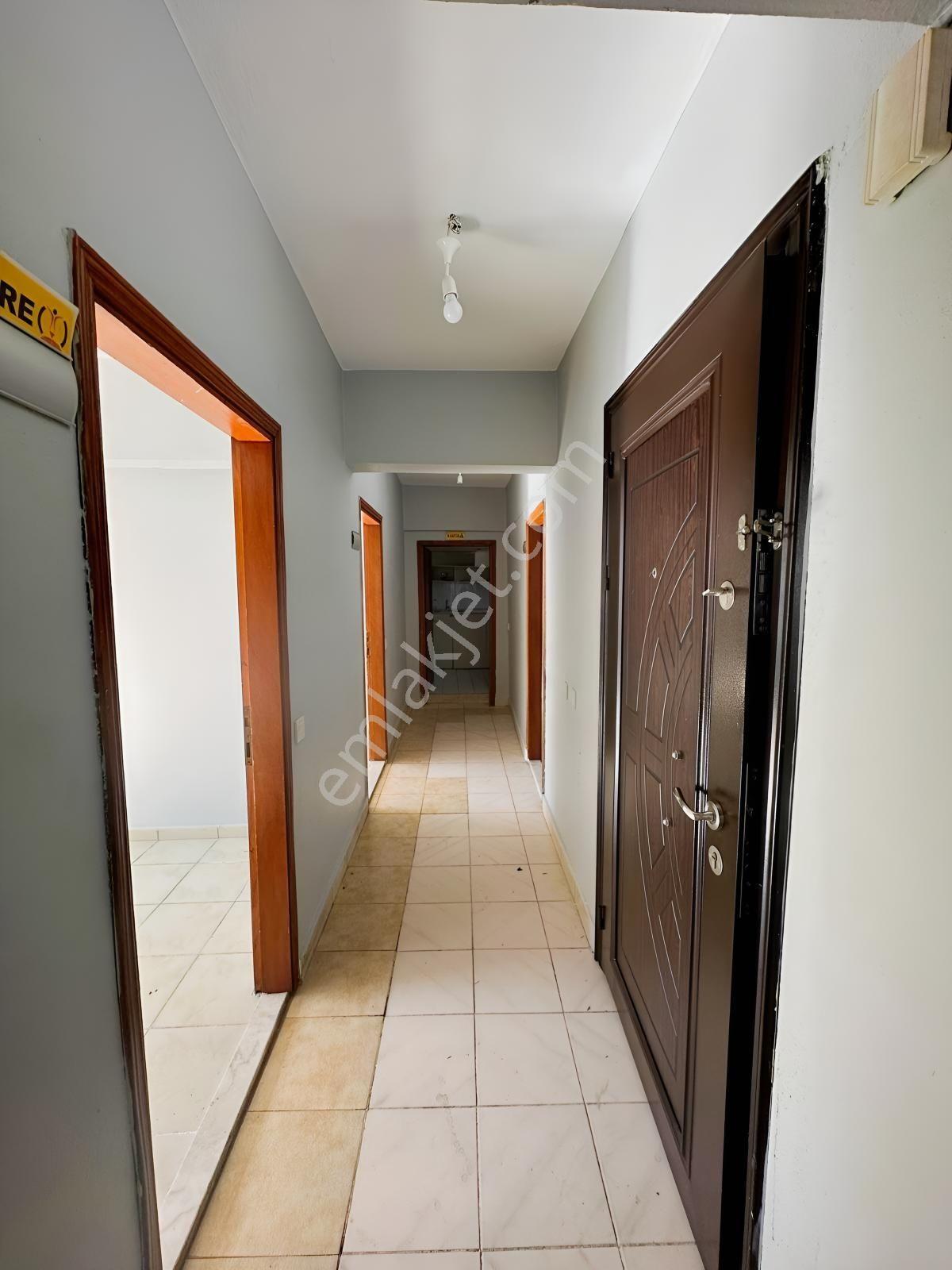 Deniz'den Çarşı Merkezde 5+1 Kiralık Ofis - Görsel 30
