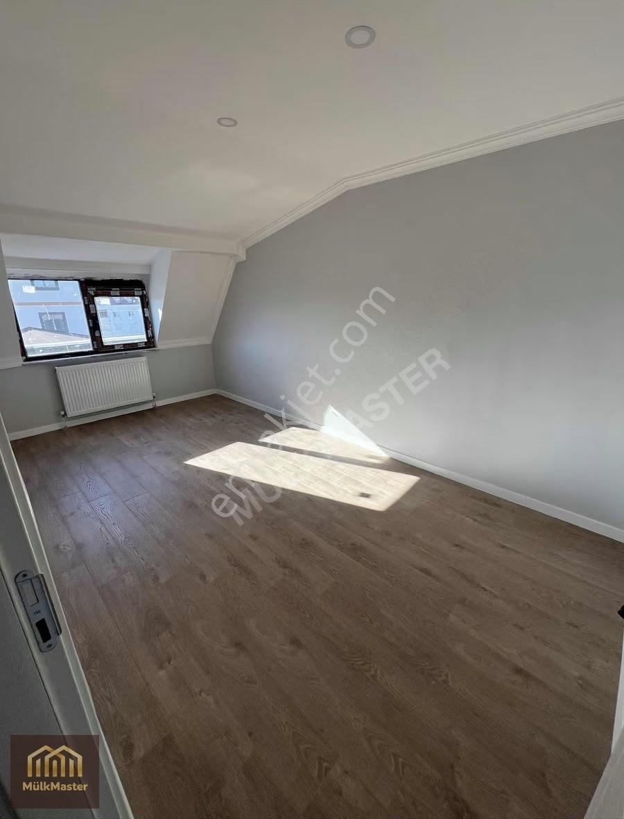 Taşoluk 3+1 Yüksek Çatı Katı Sıfır - Görsel 6