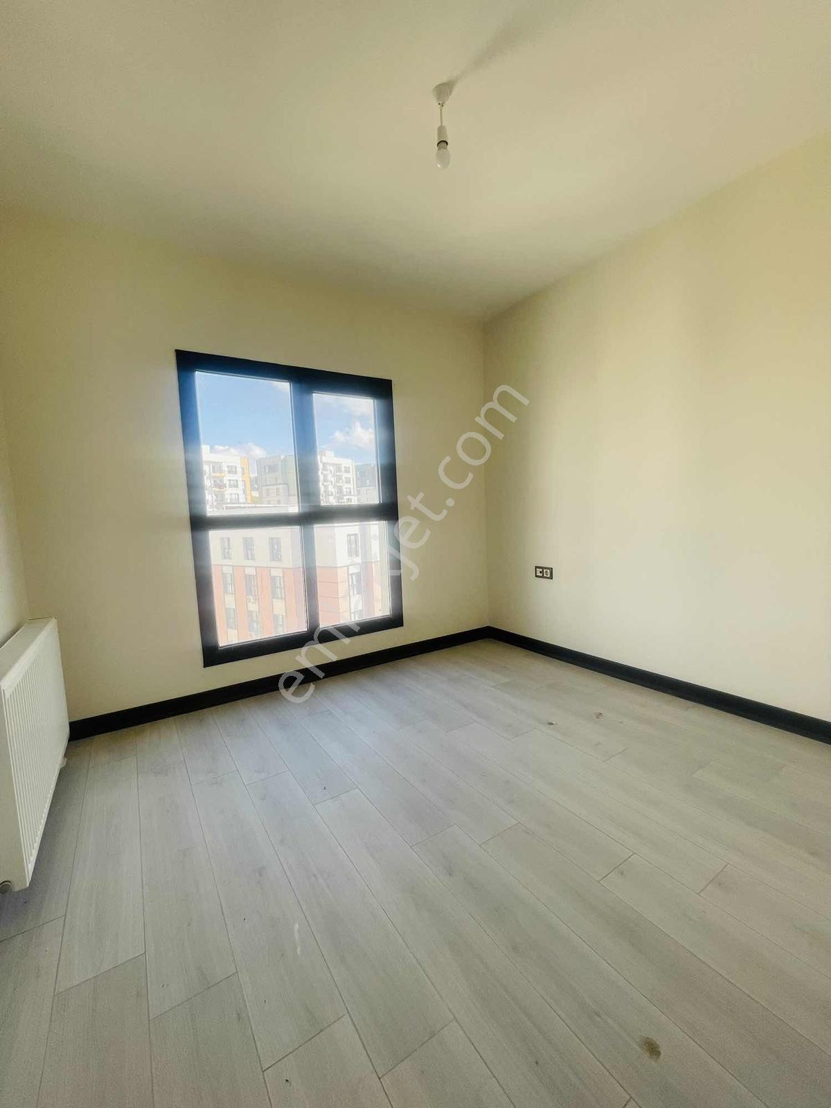 Güç Emlaktan Yeni Batıkent Tokiler De Kiralık 3+1 Daire - Görsel 4