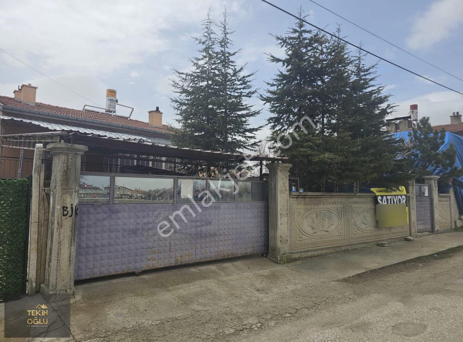 Konya Merkeze Yakın Bahçeli Ev! 517 M² Arsada Kaçmaz Fırsat - Görsel 8