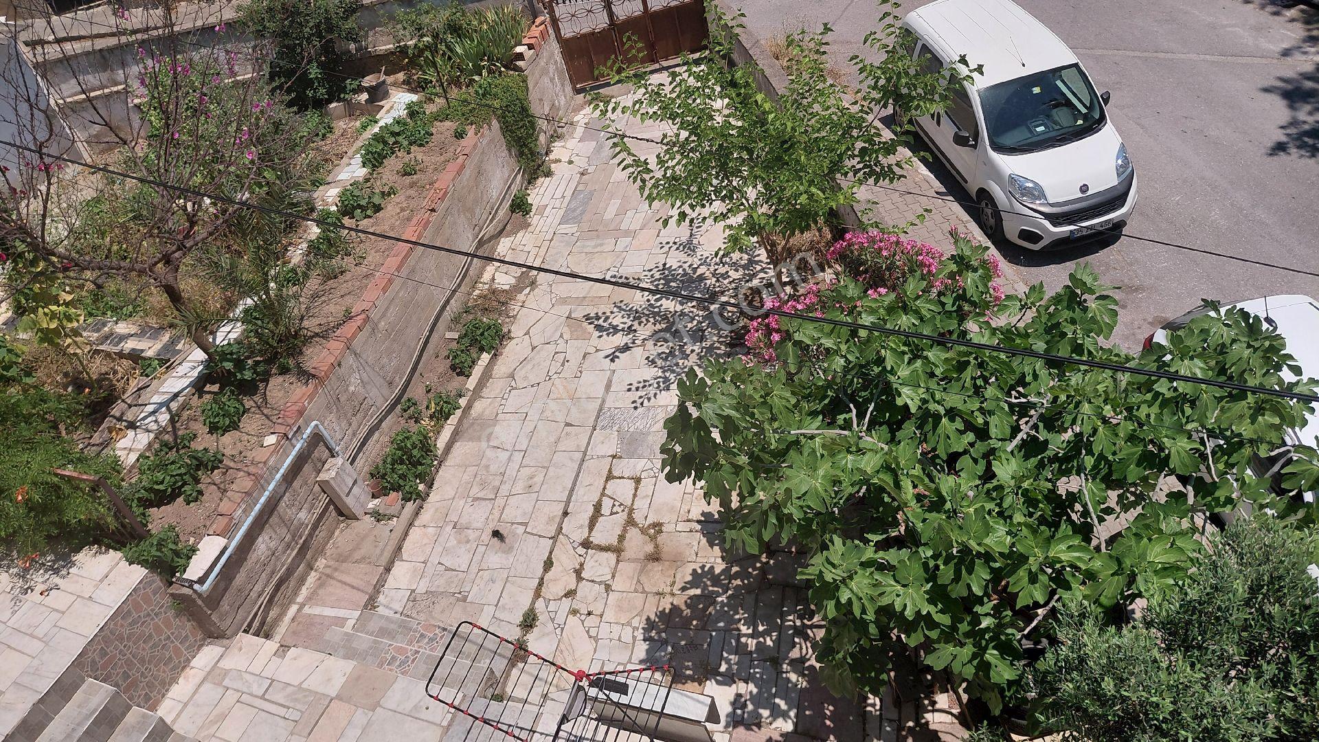 Atatürk Mahallesinde Eşsiz Konumda 3 Katlı Köşe Bina - Görsel 30