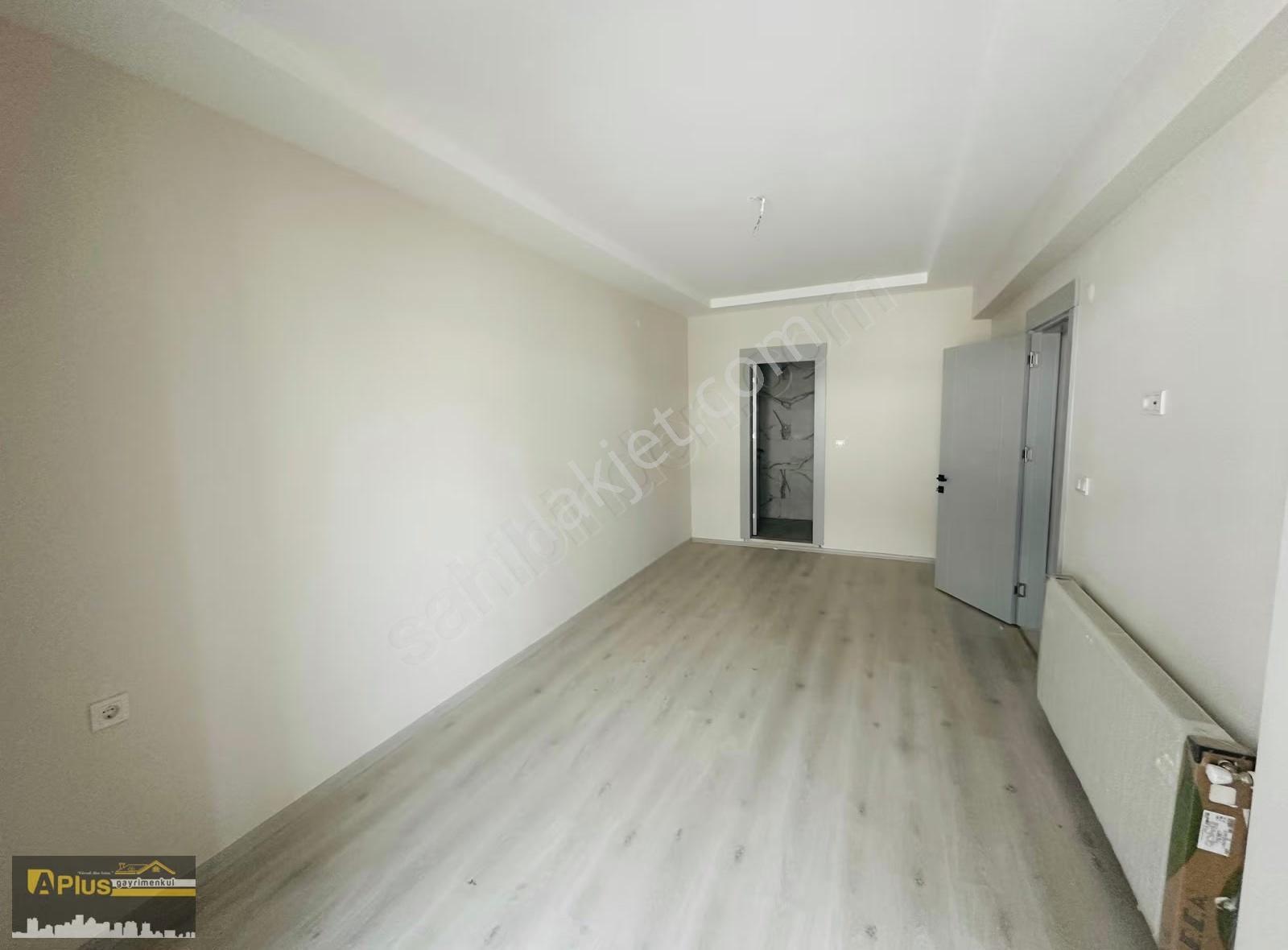 A Plus Gayrimenkulden Ferah Ve Cepheli Sıfır 3+1 Daire - Görsel 9