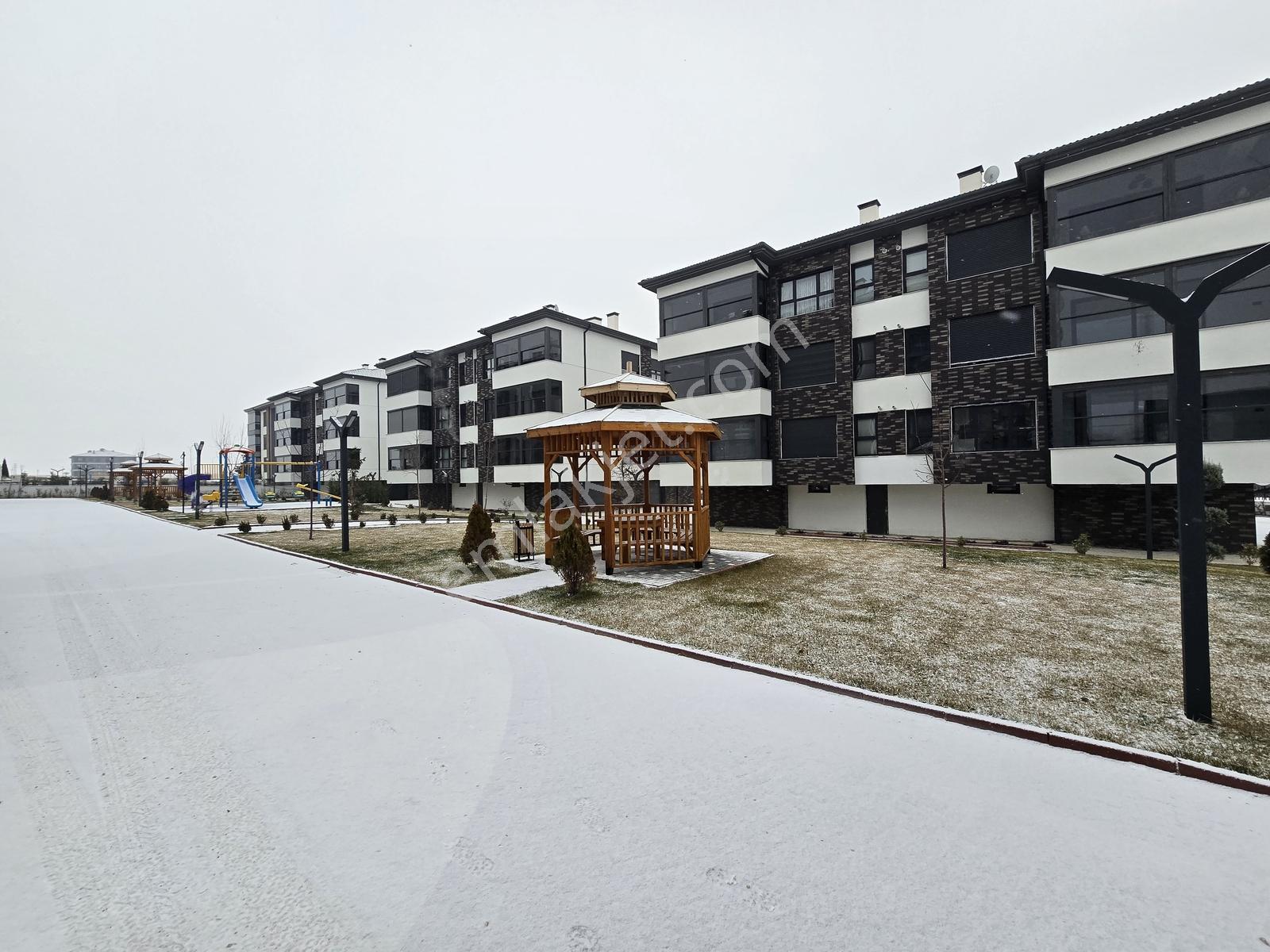 Rw Nest'ten Zincirlikuyu Mh Aspava Yakını Lüks 3+1 Satılık Daire